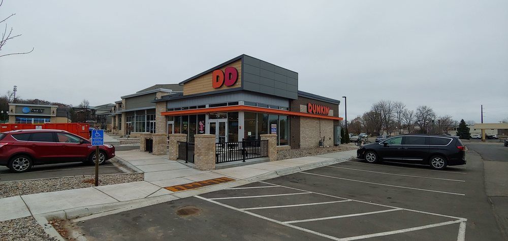 Chaska Retail Multi-Tenant Retail For Lease: 700 N Chestnut St, Chaska, MN 55318